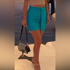 Beautiful aqua green skirt in good condition perfect for any vacation